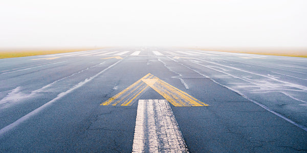 Approaching Tempelhof  - fotokunst.berlin - Kunstfoto Galerie